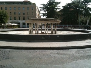 fontana-piazza-tacito